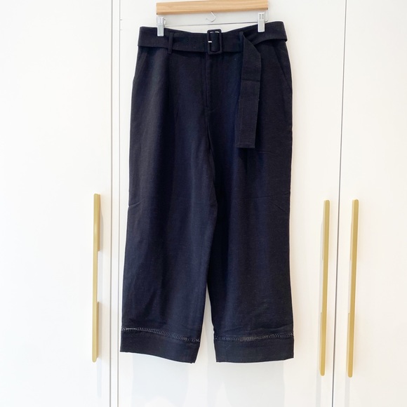 Club Monaco Ayto belted pant in black - Picture 5 of 11